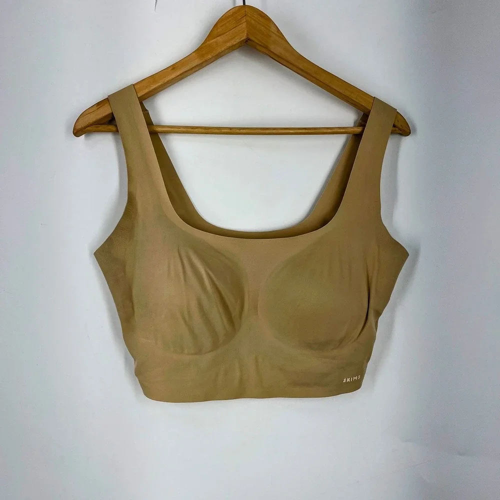 SKIMS Womens Seamless Scoop Neck Bralette Sand Beige Wireless Bra
